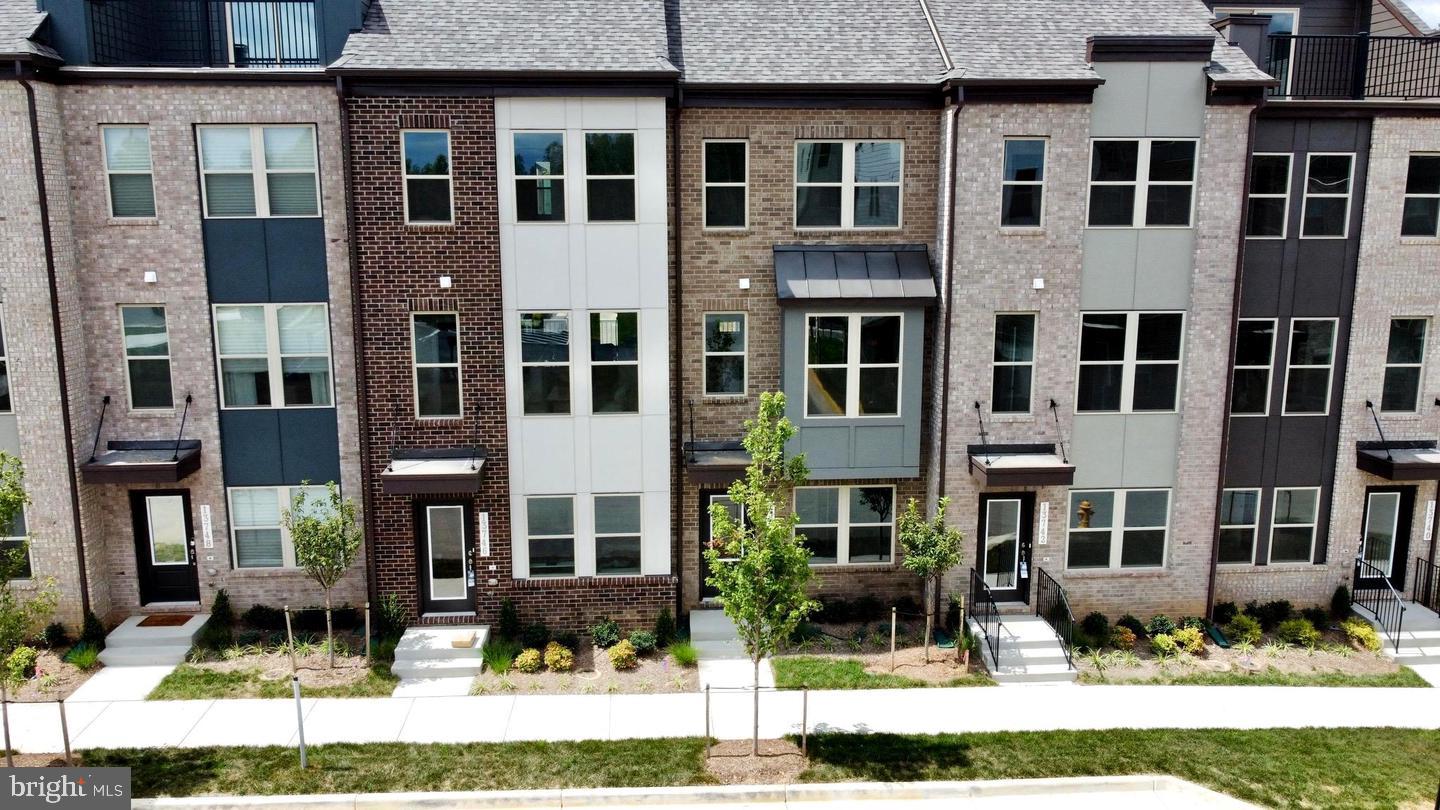 13744 Cobble Loop Property Photo 3