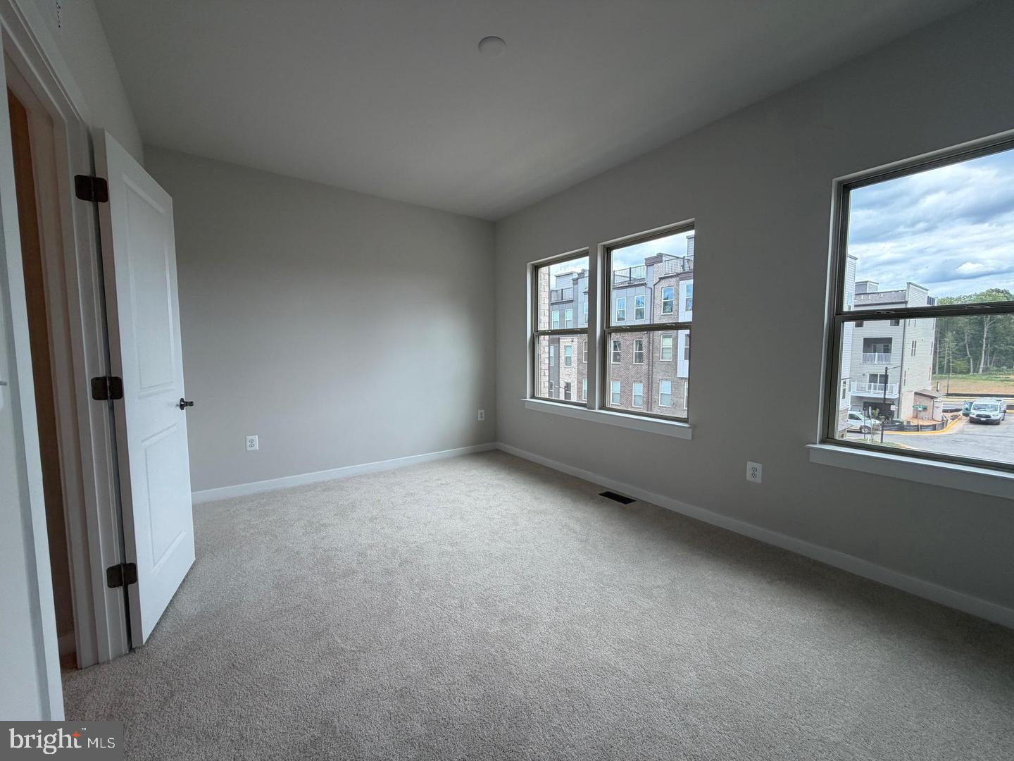 13744 Cobble Loop Property Photo 29