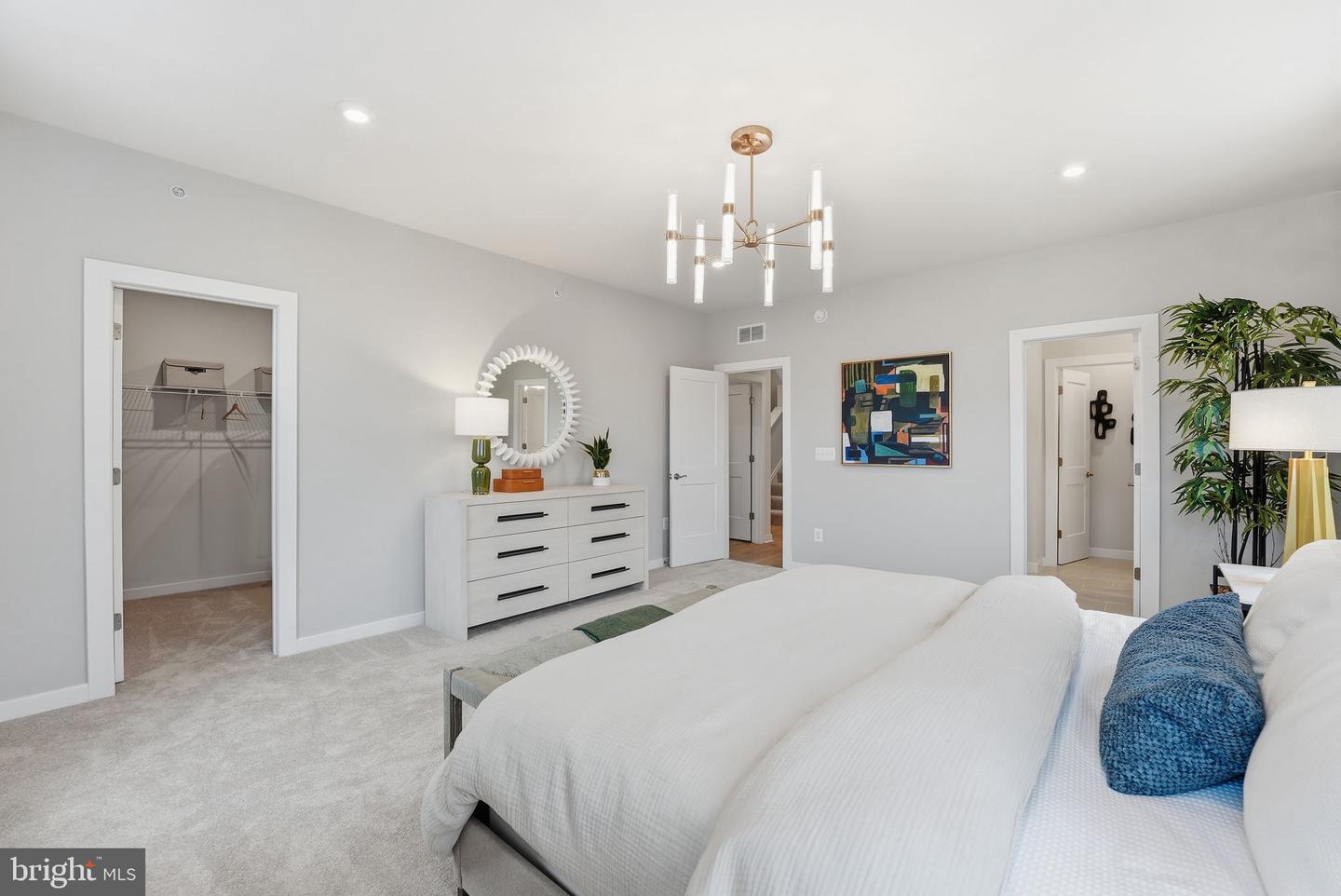 14037 Onyx St Property Photo 24