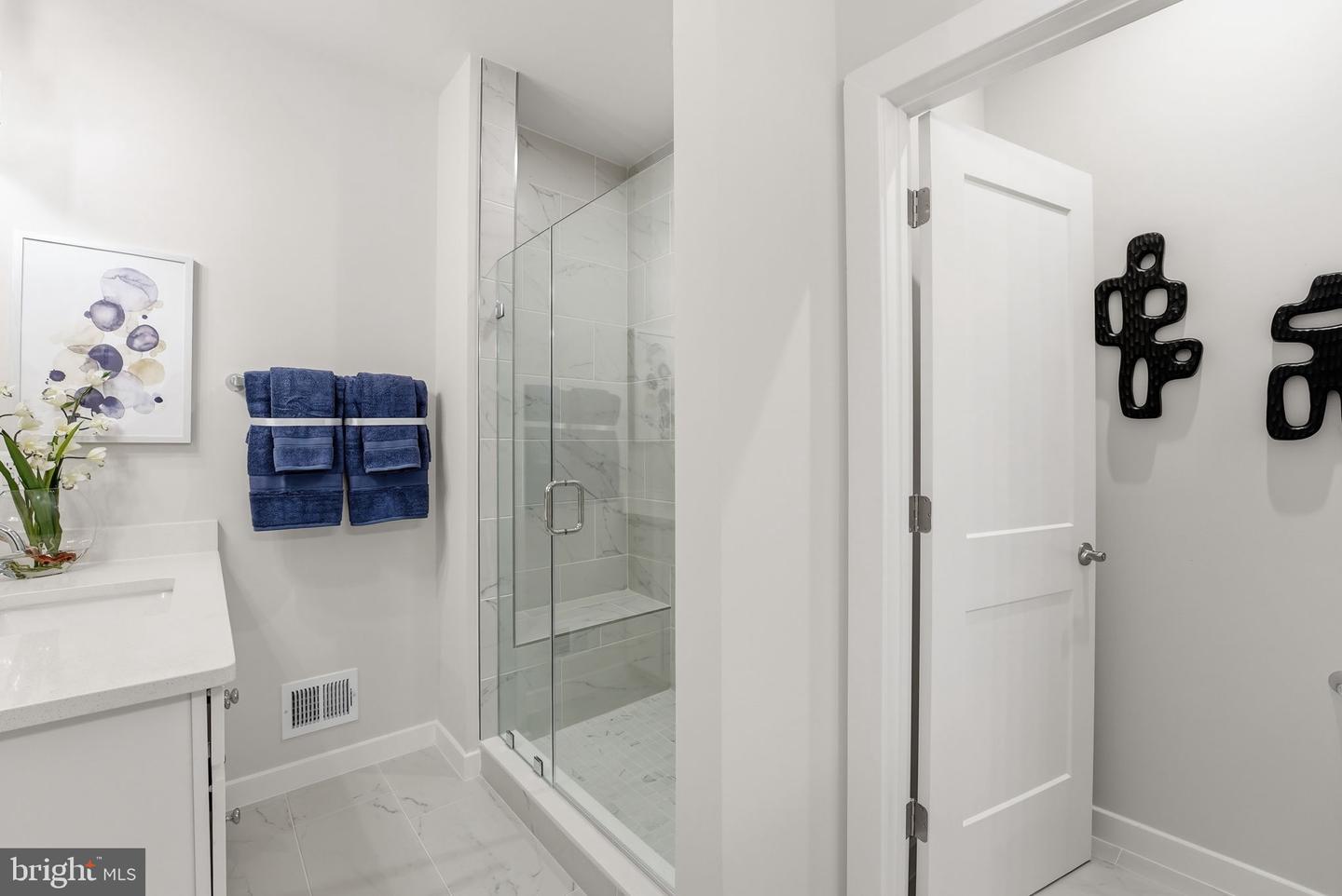 14037 Onyx St Property Photo 29