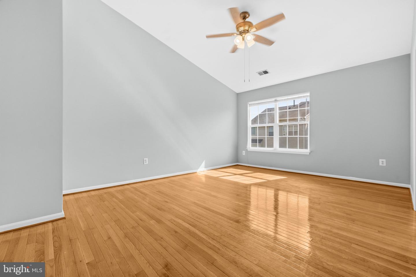 6687 Roderick Property Photo 18