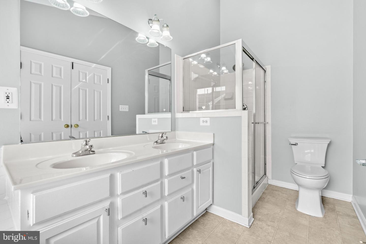 6687 Roderick Property Photo 23