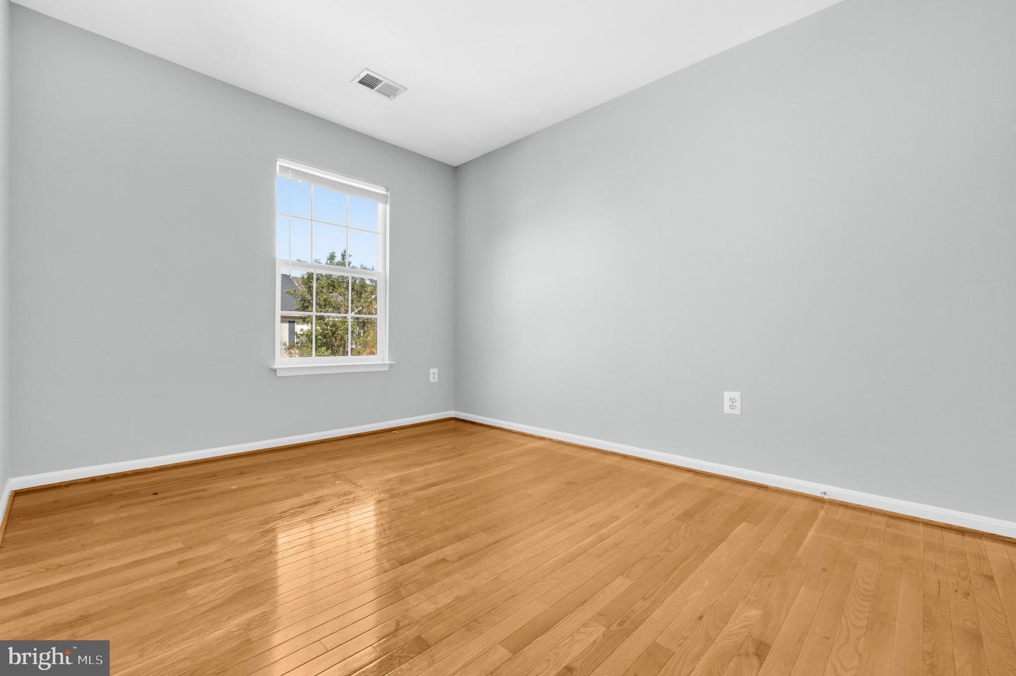 6687 Roderick Property Photo 25