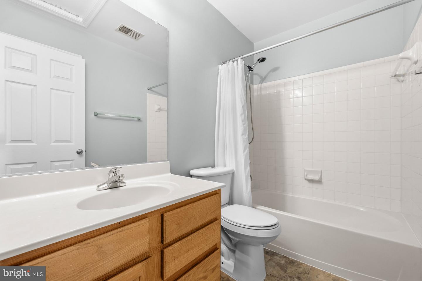 6687 Roderick Property Photo 26
