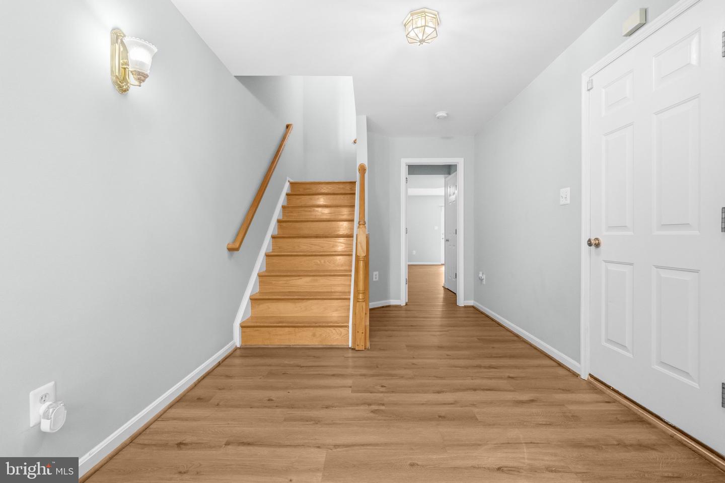 6687 Roderick Property Photo 29