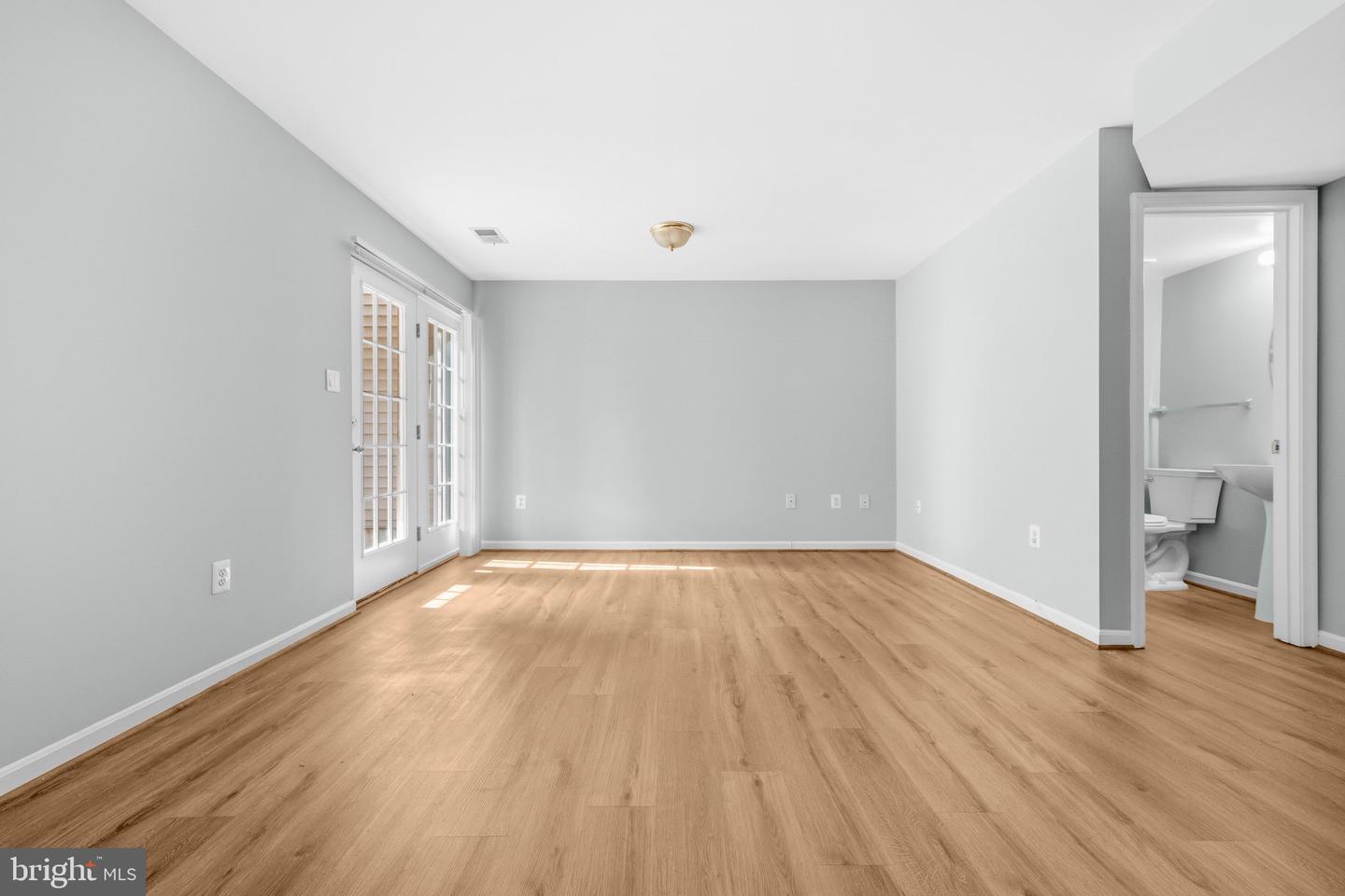 6687 Roderick Property Photo 32