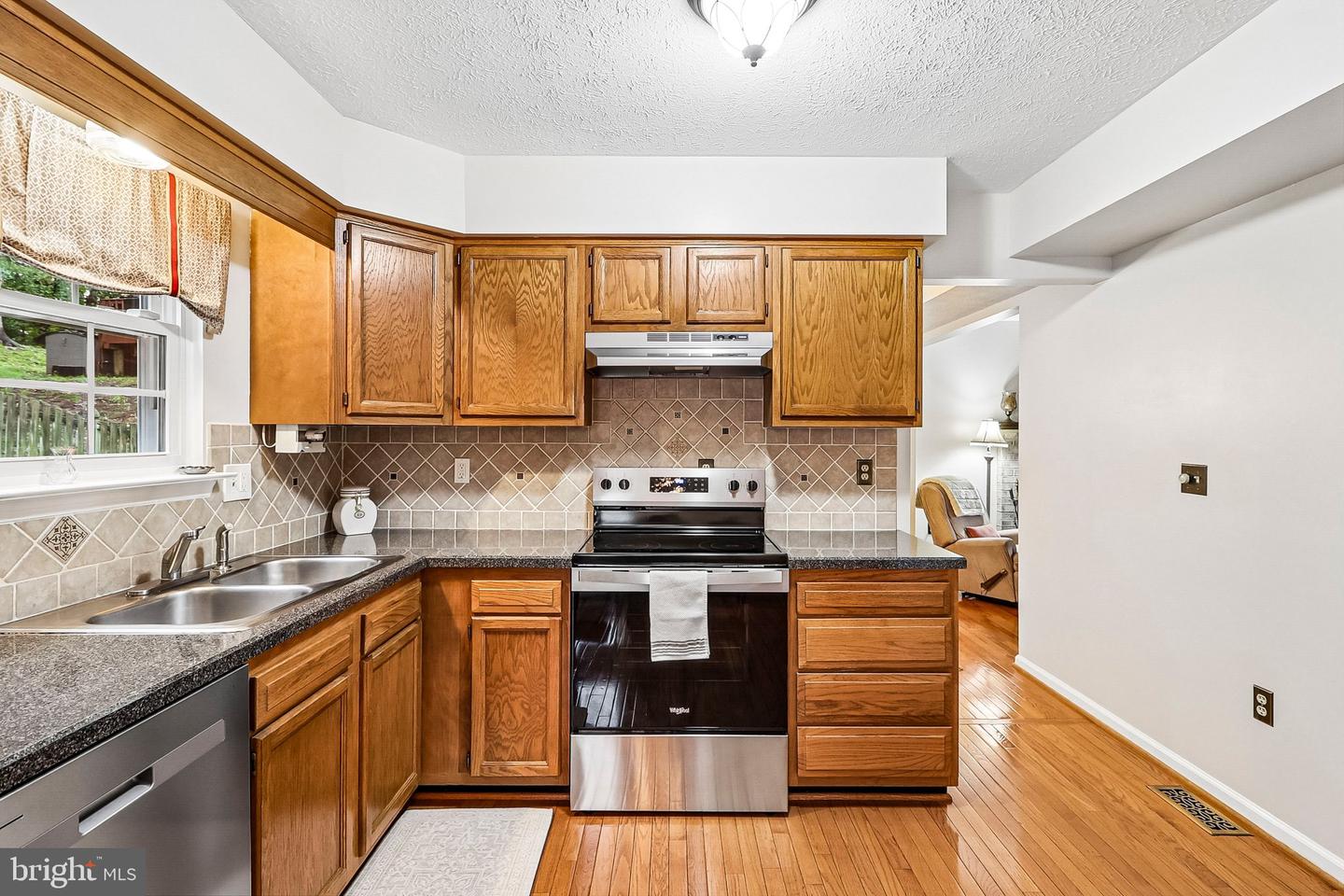 18225 Linton Ct Property Photo 19