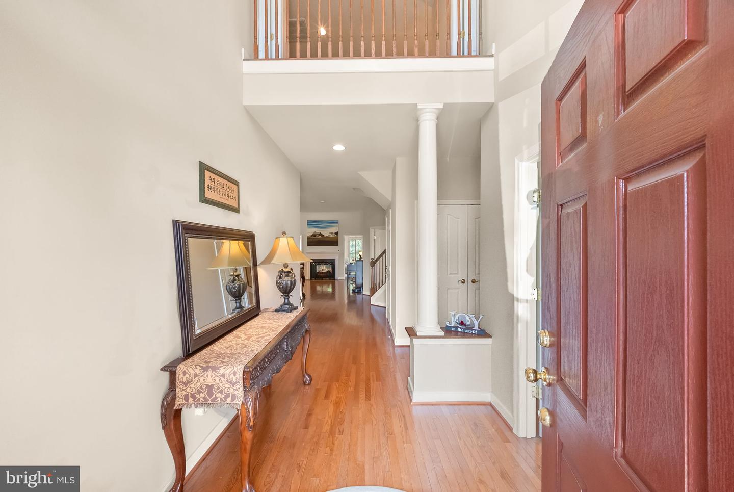 5976 Piney Grove Way Property Photo 4