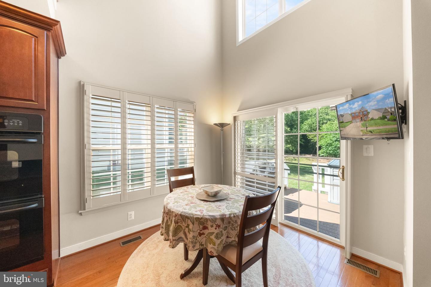 5976 Piney Grove Way Property Photo 15