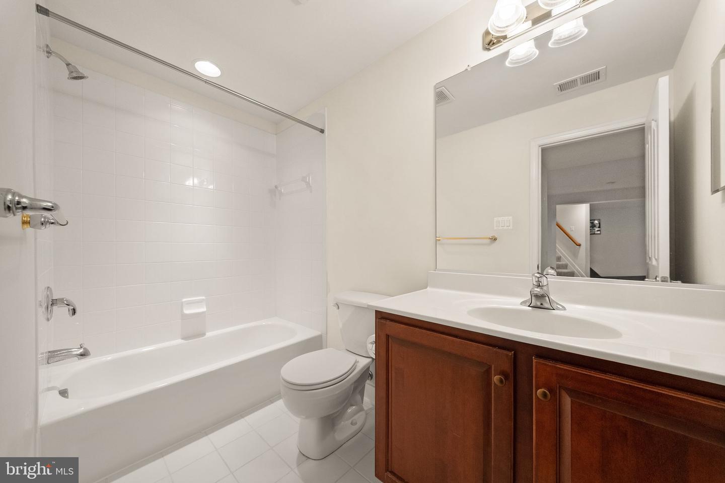 5976 Piney Grove Way Property Photo 46