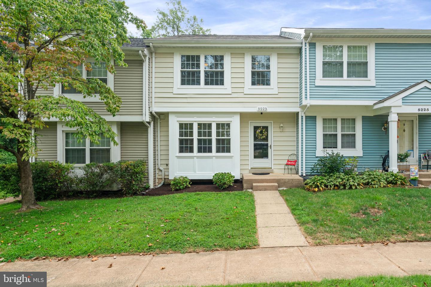 5223 SPRING BRANCH BLVD Property Photo 1