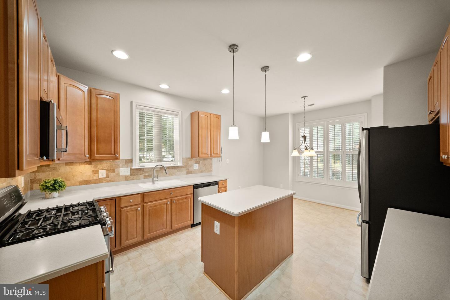 13217 Triple Crown Loop Property Photo 5