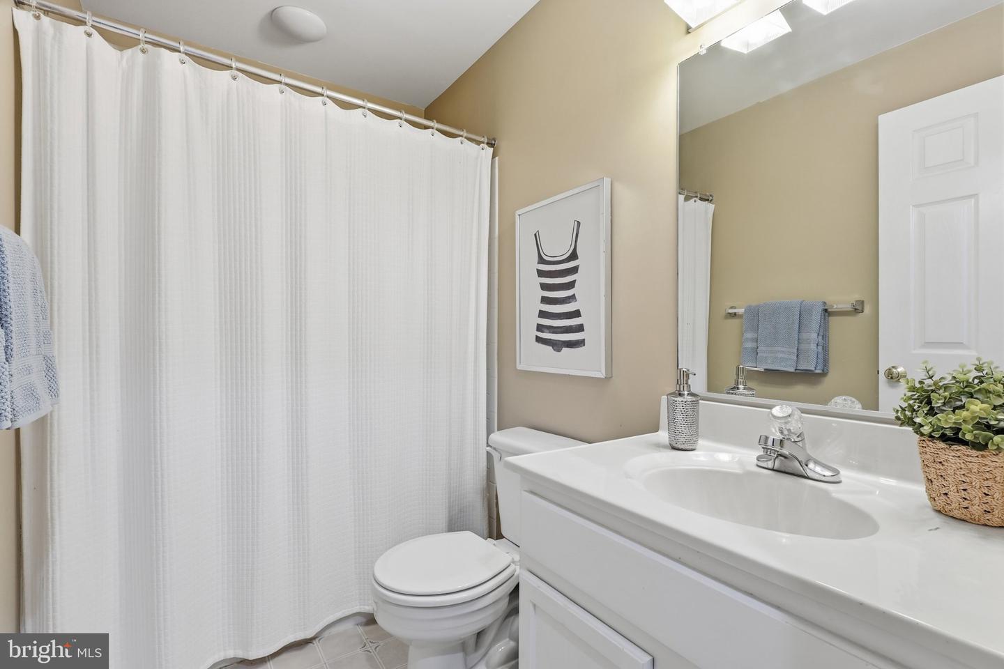 10009 Boreland Ct Property Photo 35