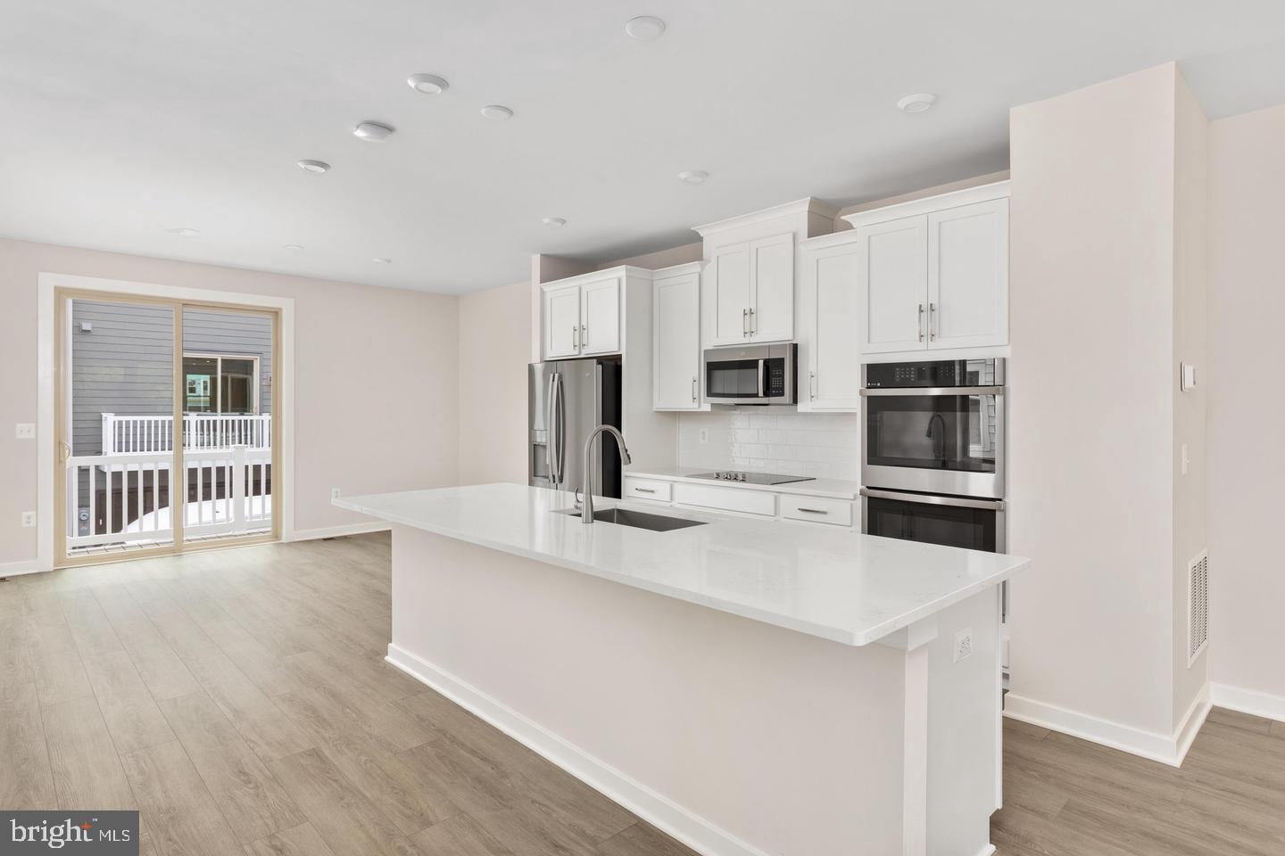 13660 Cobble Loop Property Photo 3