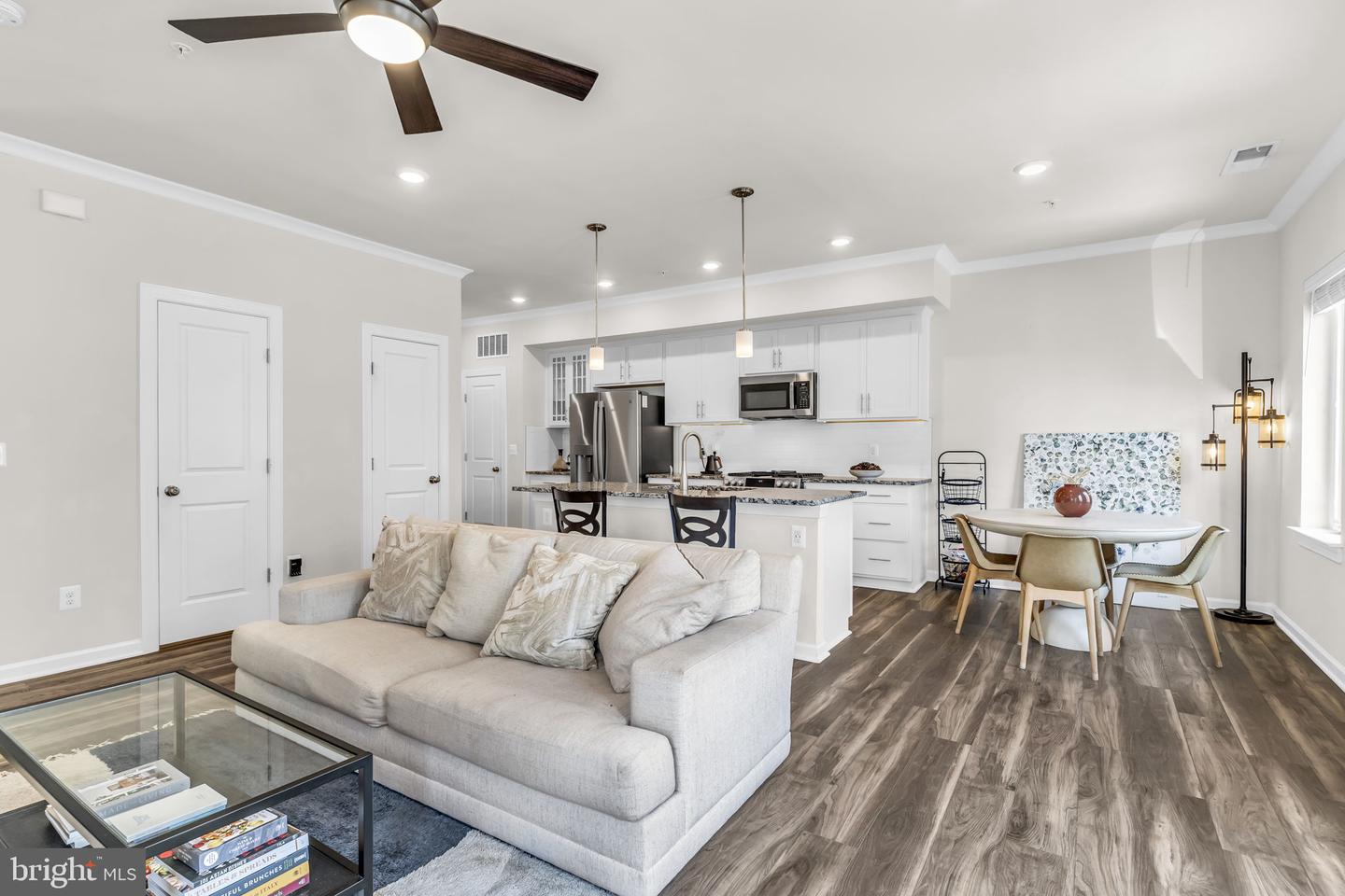 15503 Smoke Box Way Property Photo 9