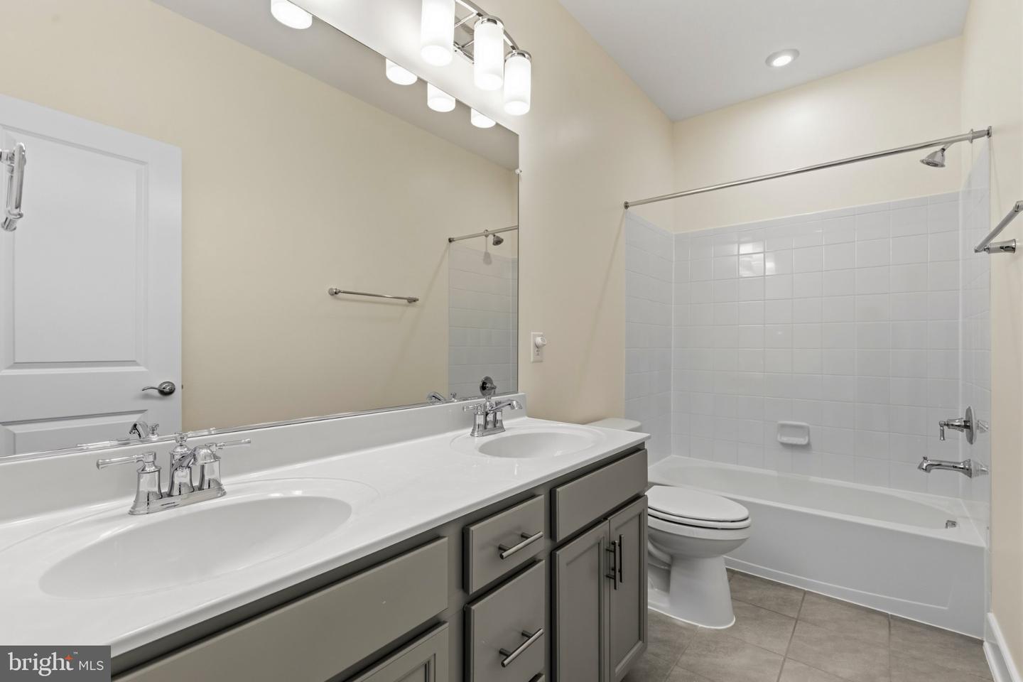 17279 Turnstone Dr Property Photo 23