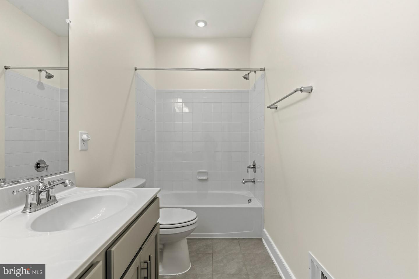17279 Turnstone Dr Property Photo 24