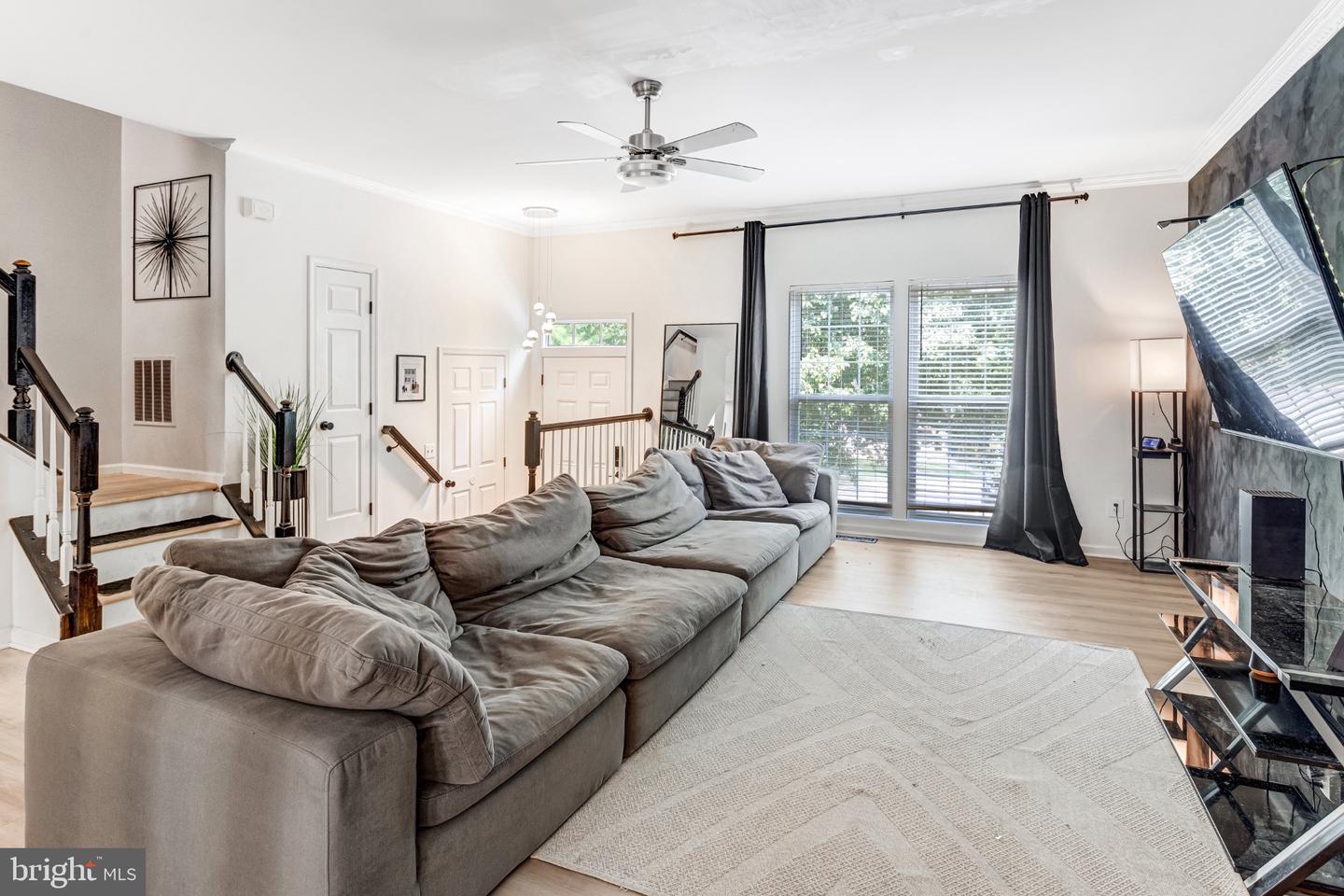 2599 GRAYTON LN Property Photo 1