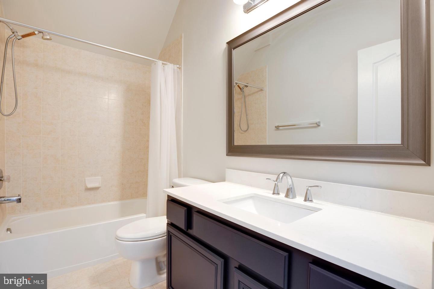 7168 Little Thames Dr Property Photo 45