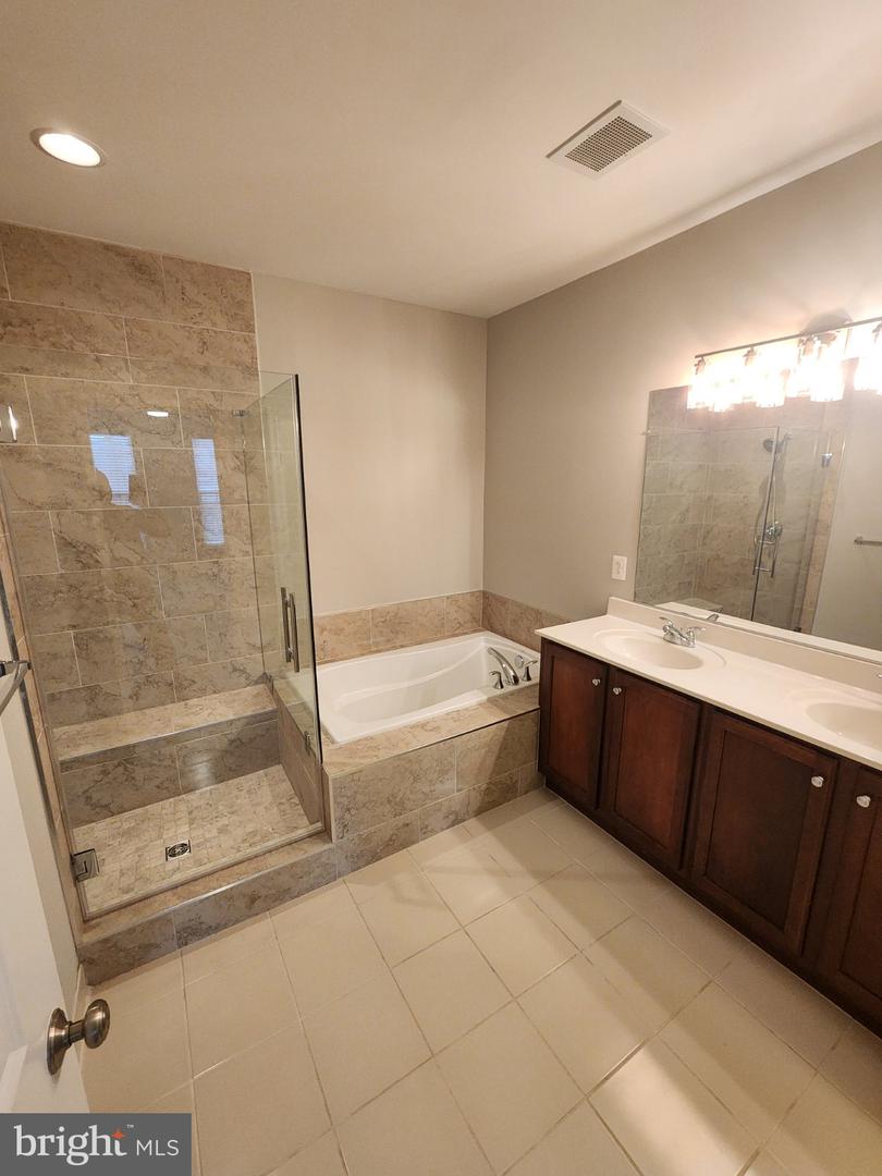 7744 Cedar Branch Dr Property Photo 18