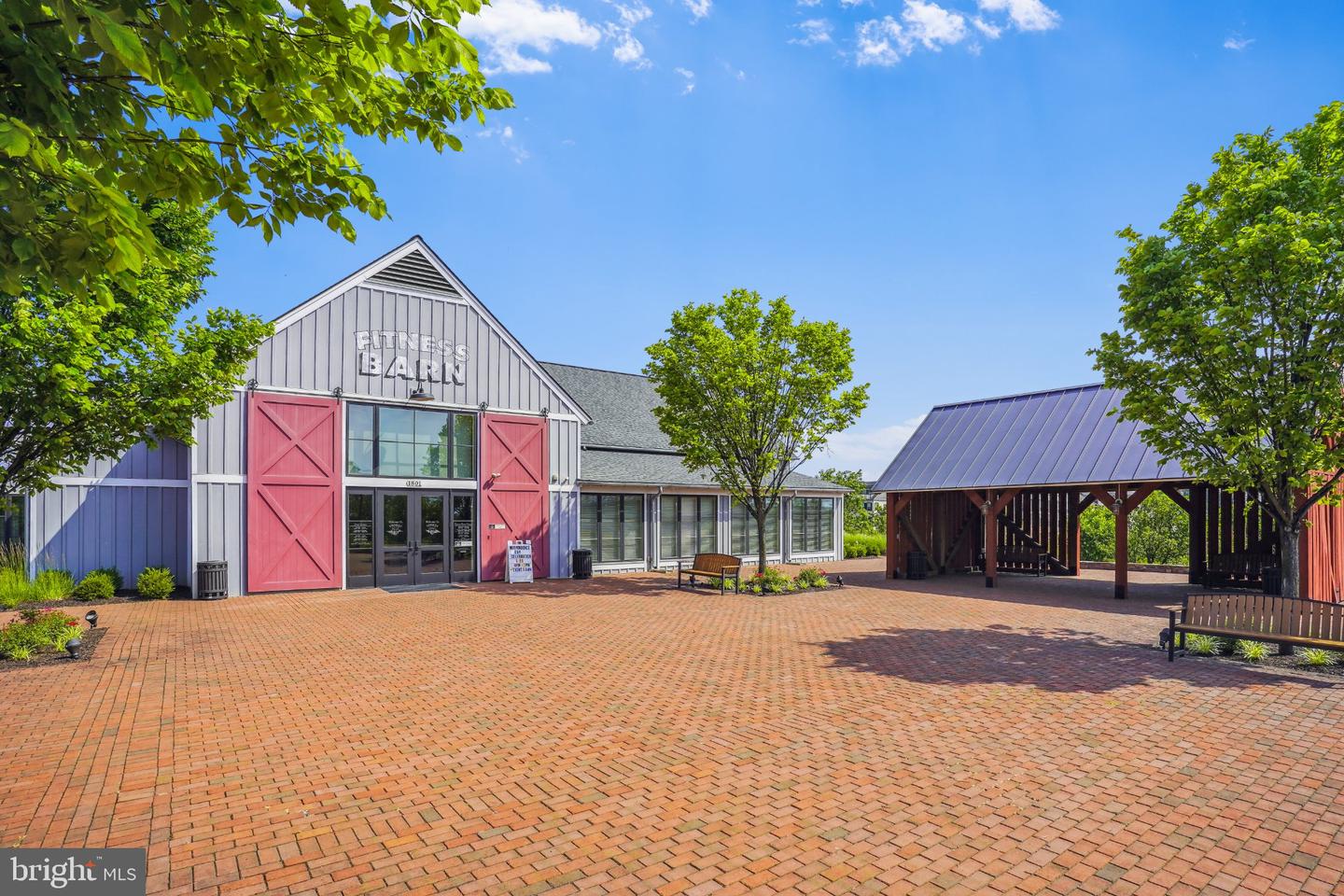 1974 Serviceberry Rd Property Photo 54