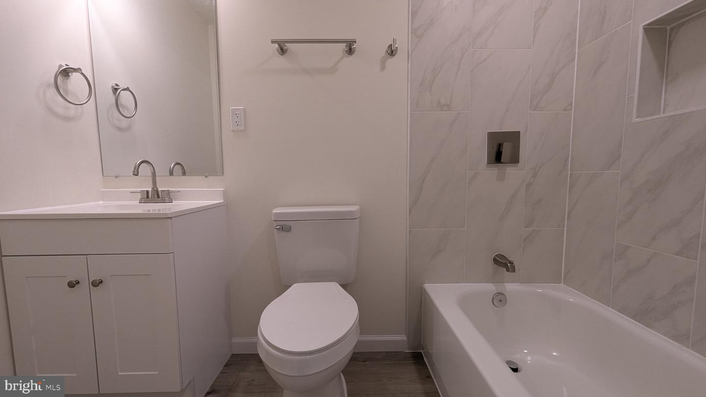 3015 Bromley Ct Property Photo 37