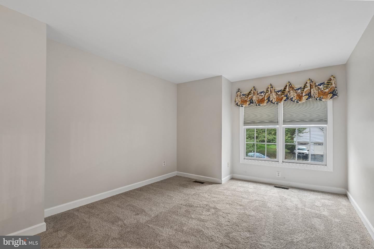 2022 Mcnamera Ct Property Photo 23