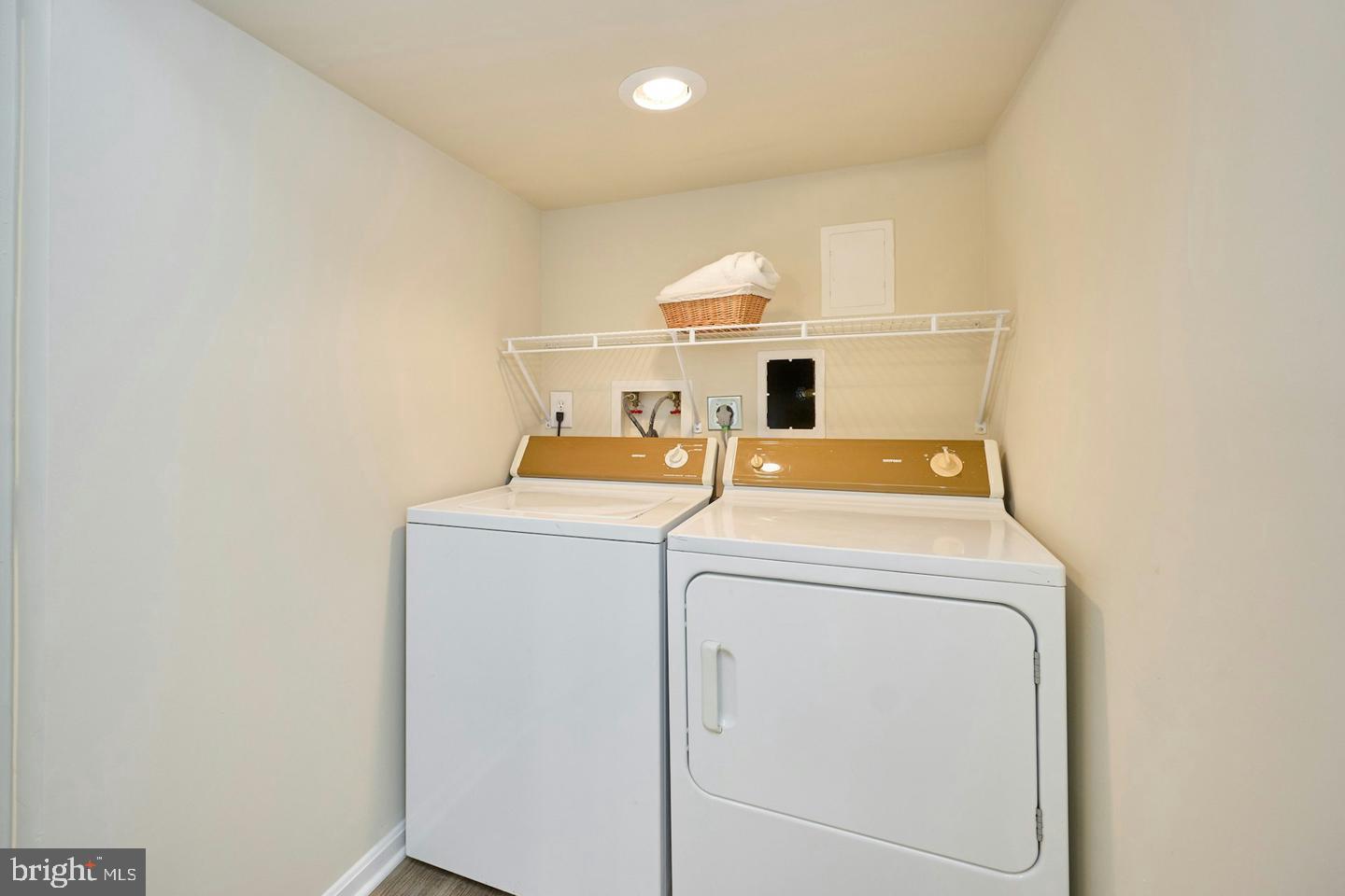 8310 Ewing Pl Property Photo 24