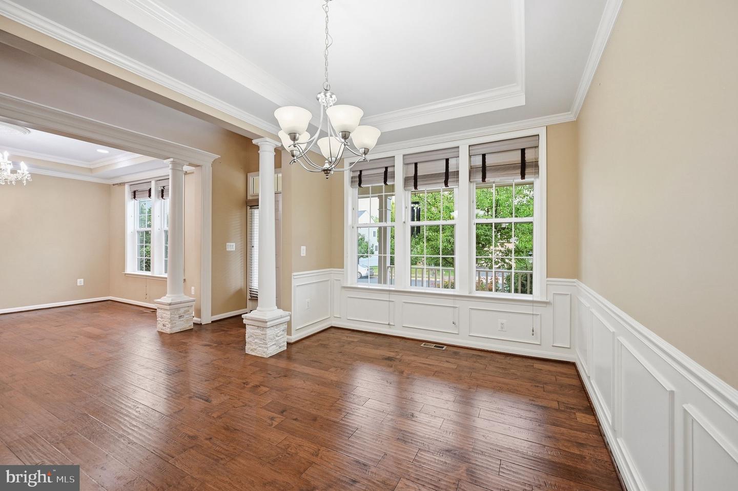 8089 Tysons Oaks Ct Property Photo 4
