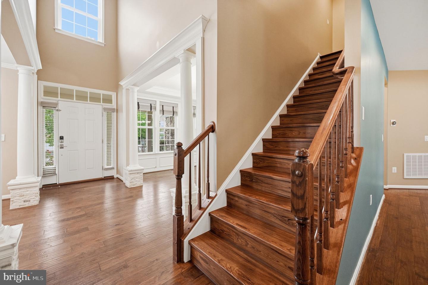 8089 Tysons Oaks Ct Property Photo 10