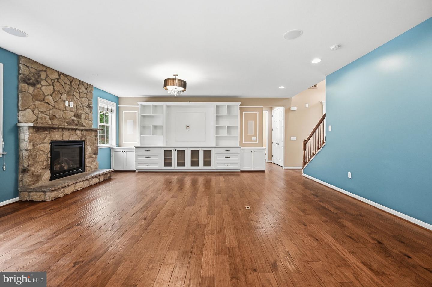 8089 Tysons Oaks Ct Property Photo 14