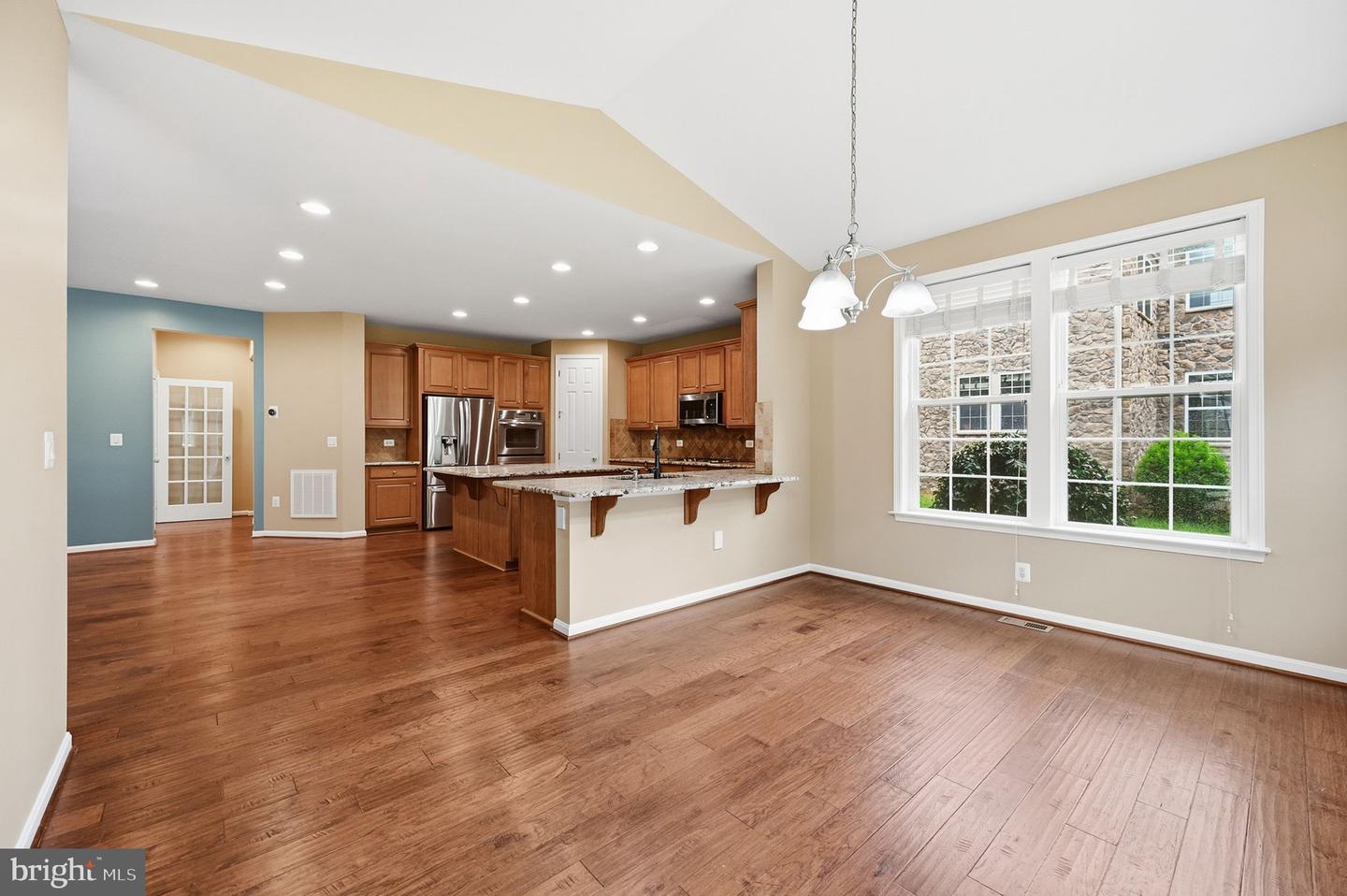8089 Tysons Oaks Ct Property Photo 27