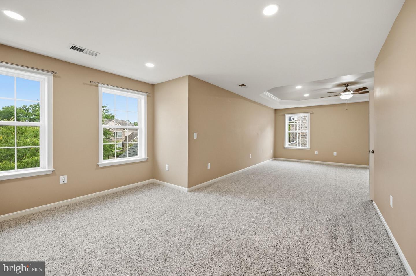 8089 Tysons Oaks Ct Property Photo 31