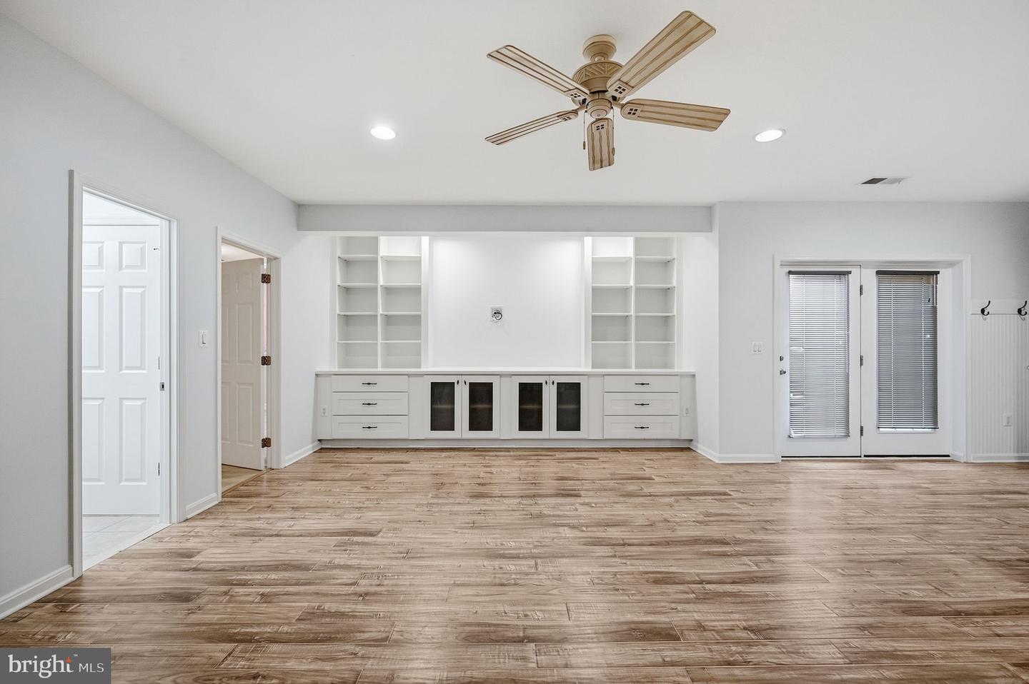 8089 Tysons Oaks Ct Property Photo 42