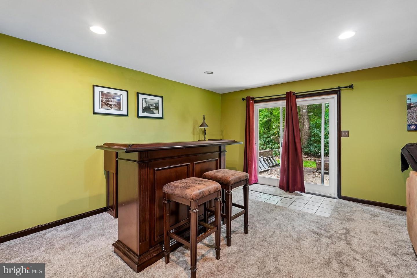 8212 Honeysuckle Rd Property Photo 38