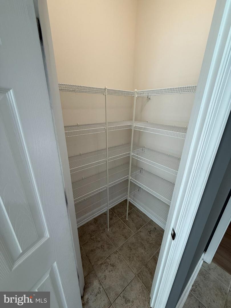9407 Rim Rock Ct Property Photo 39