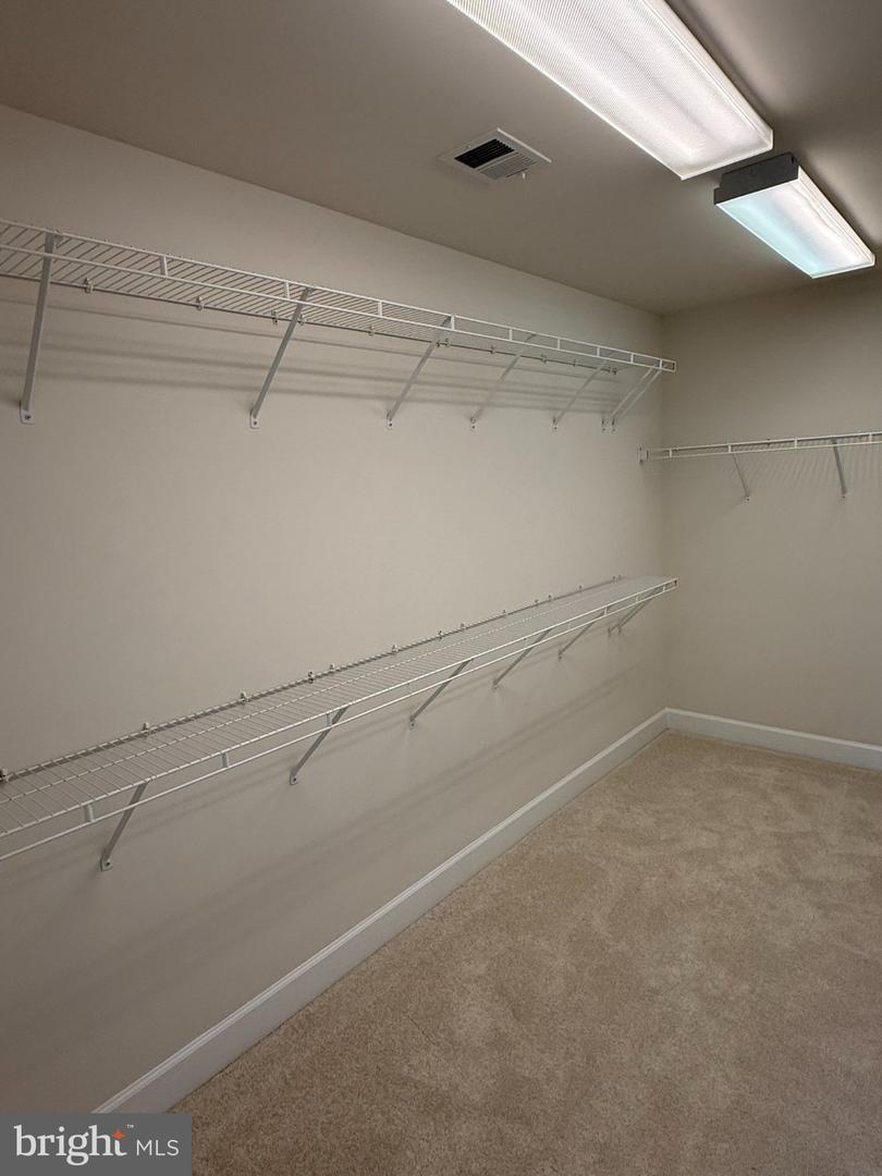 9407 Rim Rock Ct Property Photo 57