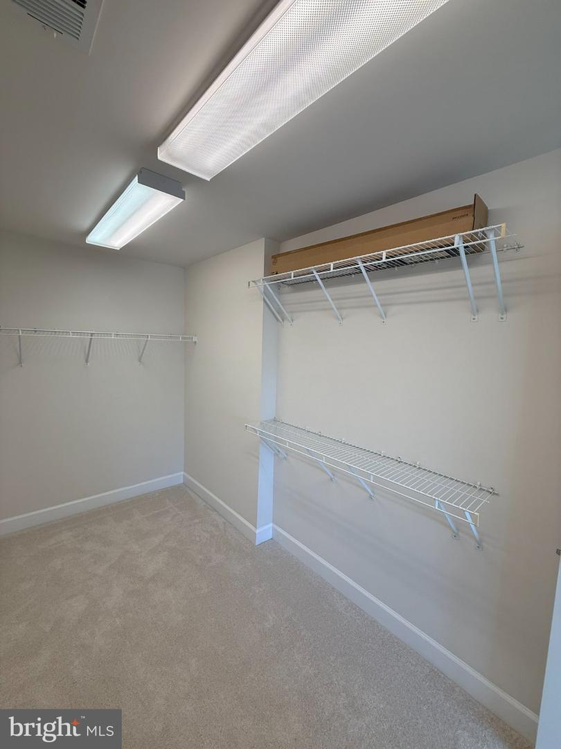 9407 Rim Rock Ct Property Photo 58