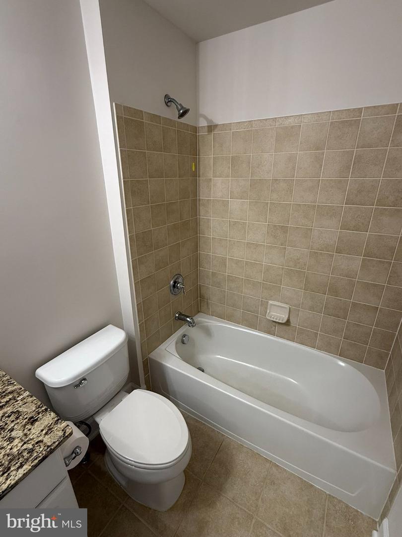 9407 Rim Rock Ct Property Photo 63