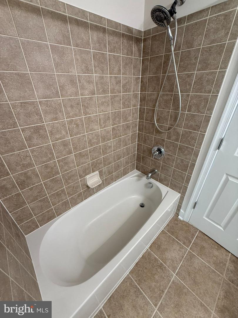 9407 Rim Rock Ct Property Photo 70