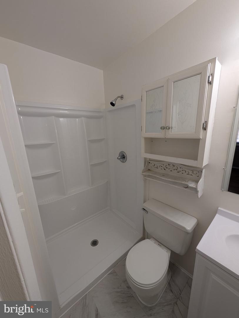 1341 Redbud Ct Property Photo 25