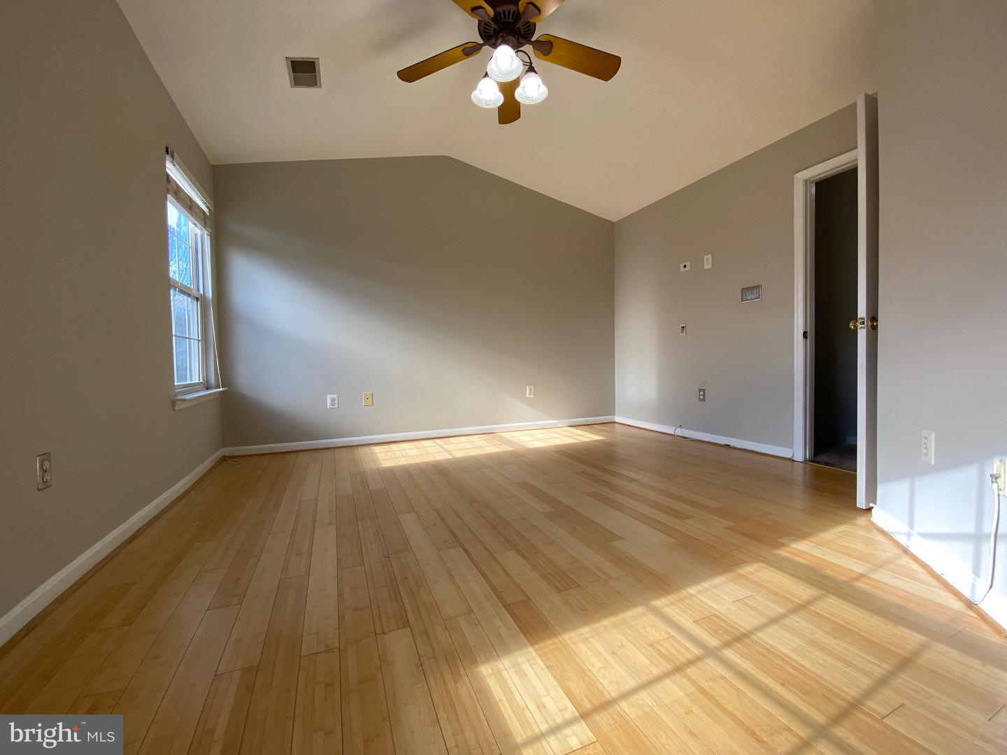 14299 Newbern Loop Property Photo 16