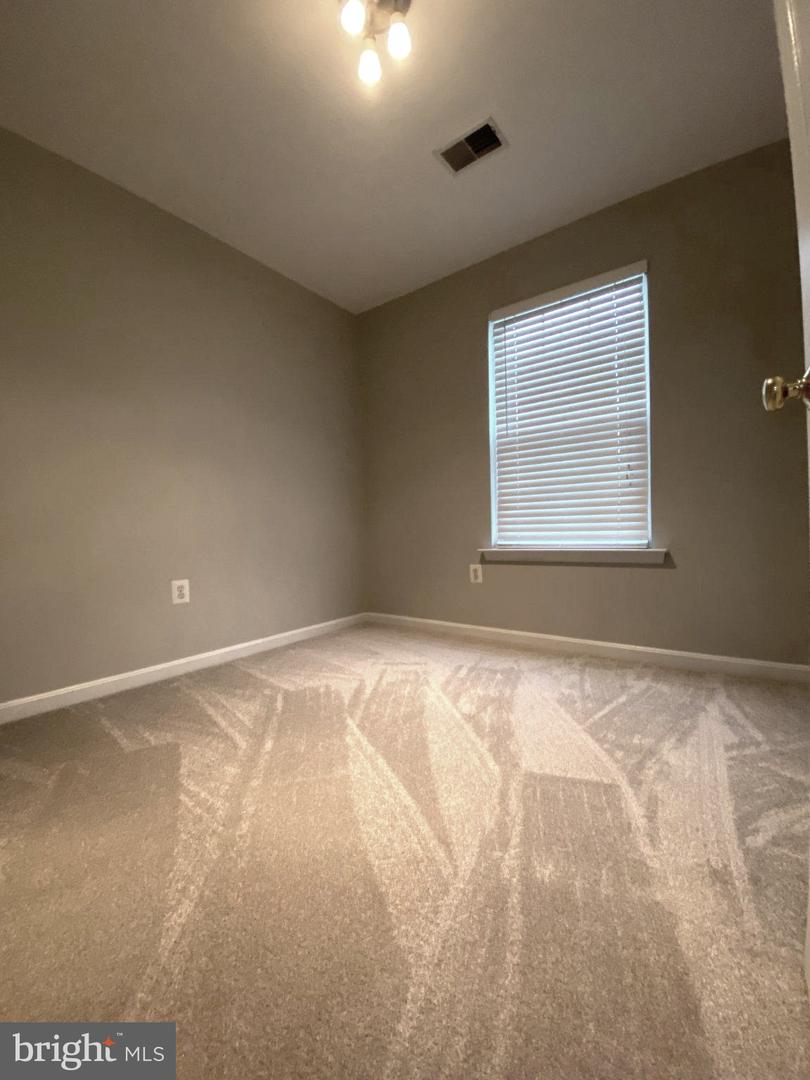 14299 Newbern Loop Property Photo 18