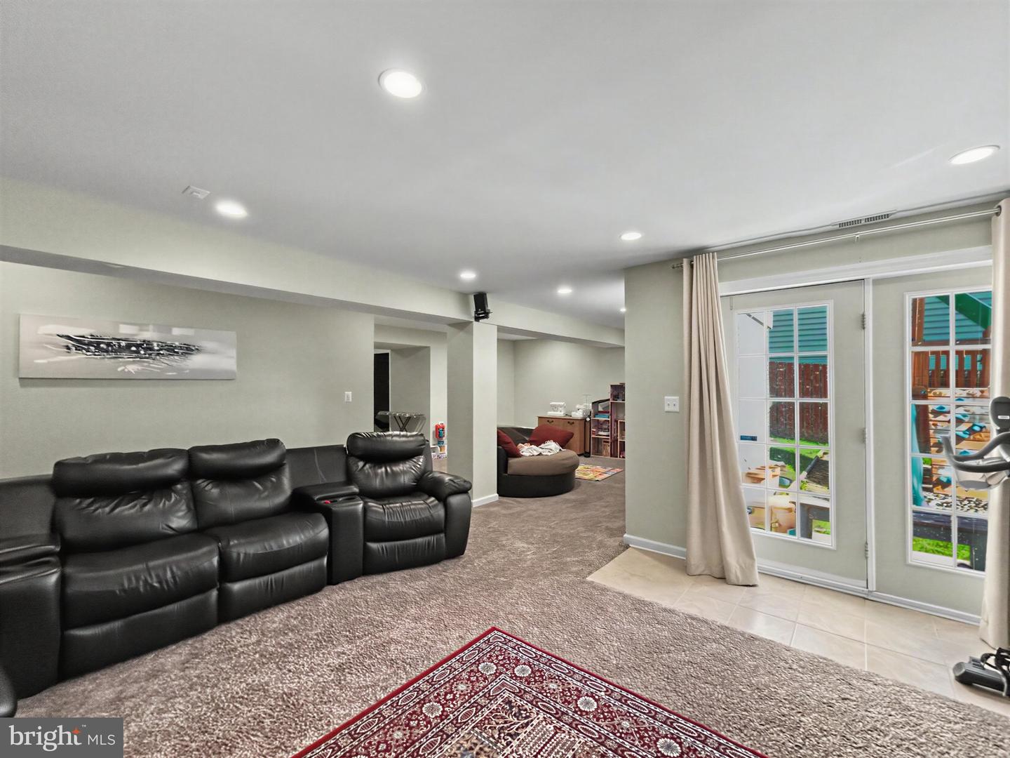 5522 Victory Loop Property Photo 11