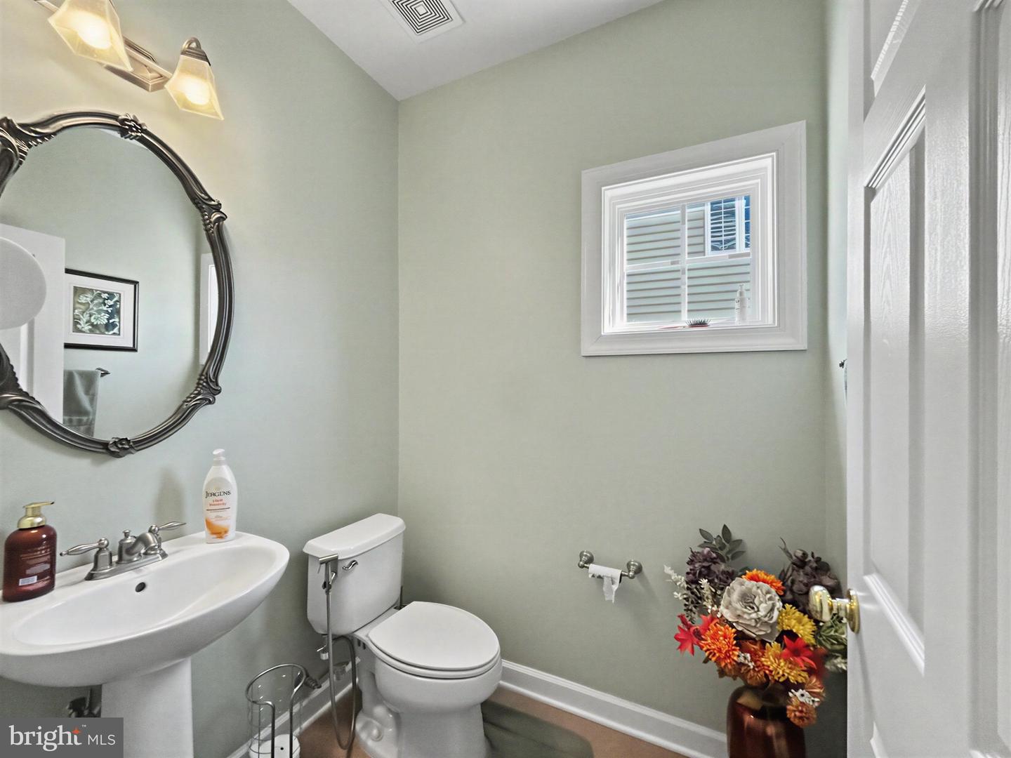 5522 Victory Loop Property Photo 18