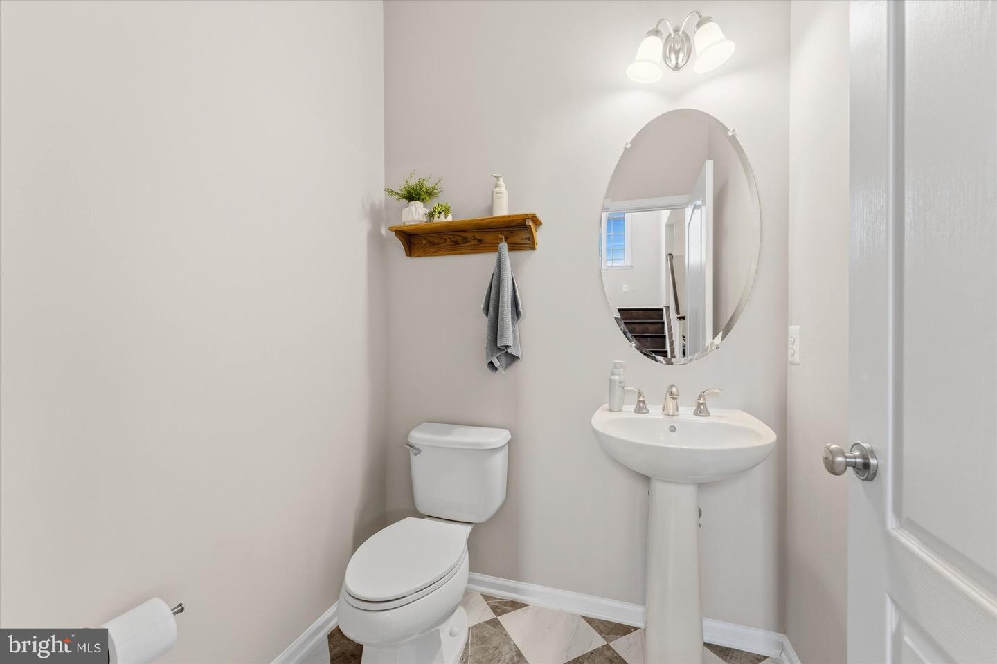 15553 Admiral Baker Cir Property Photo 18