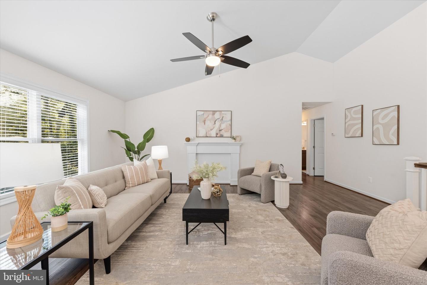 8513 Oakview Dr Property Photo 4