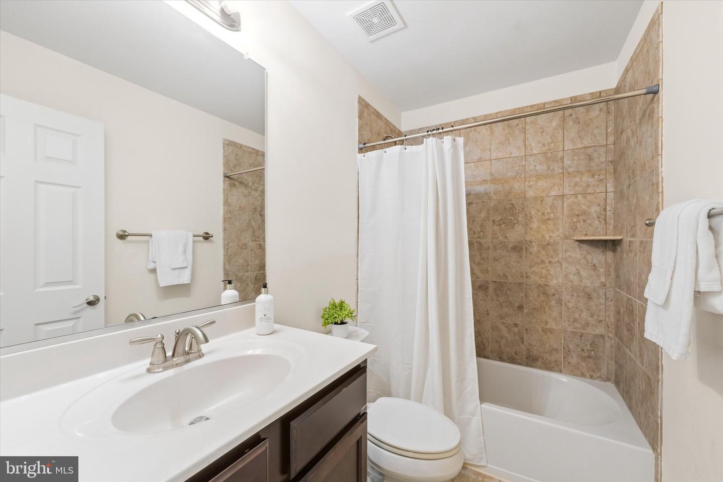 8513 Oakview Dr Property Photo 23