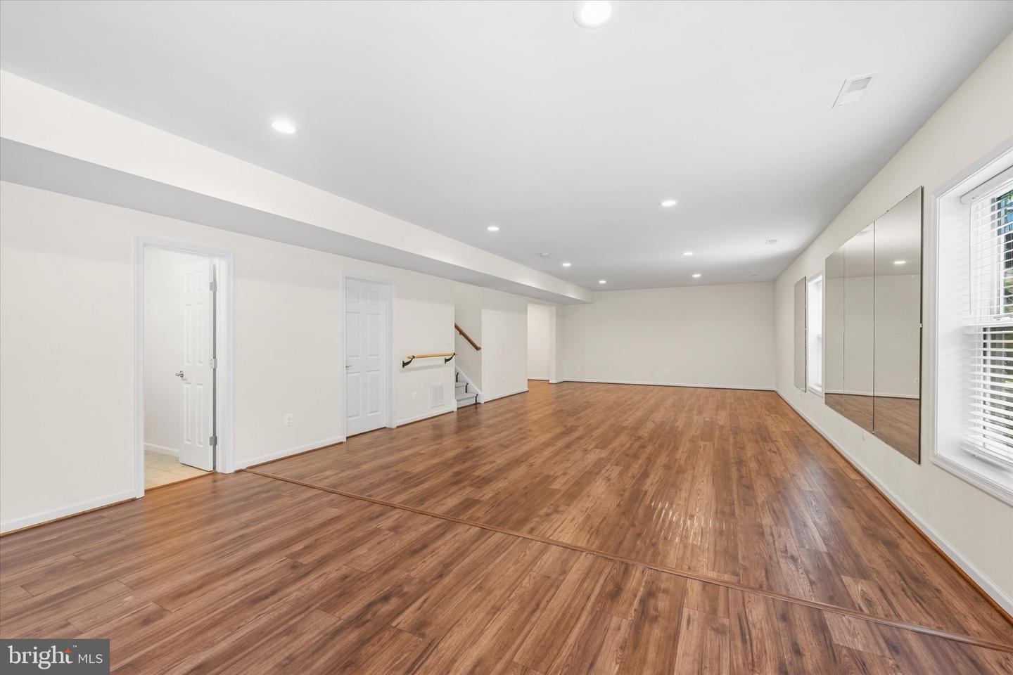 8513 Oakview Dr Property Photo 28