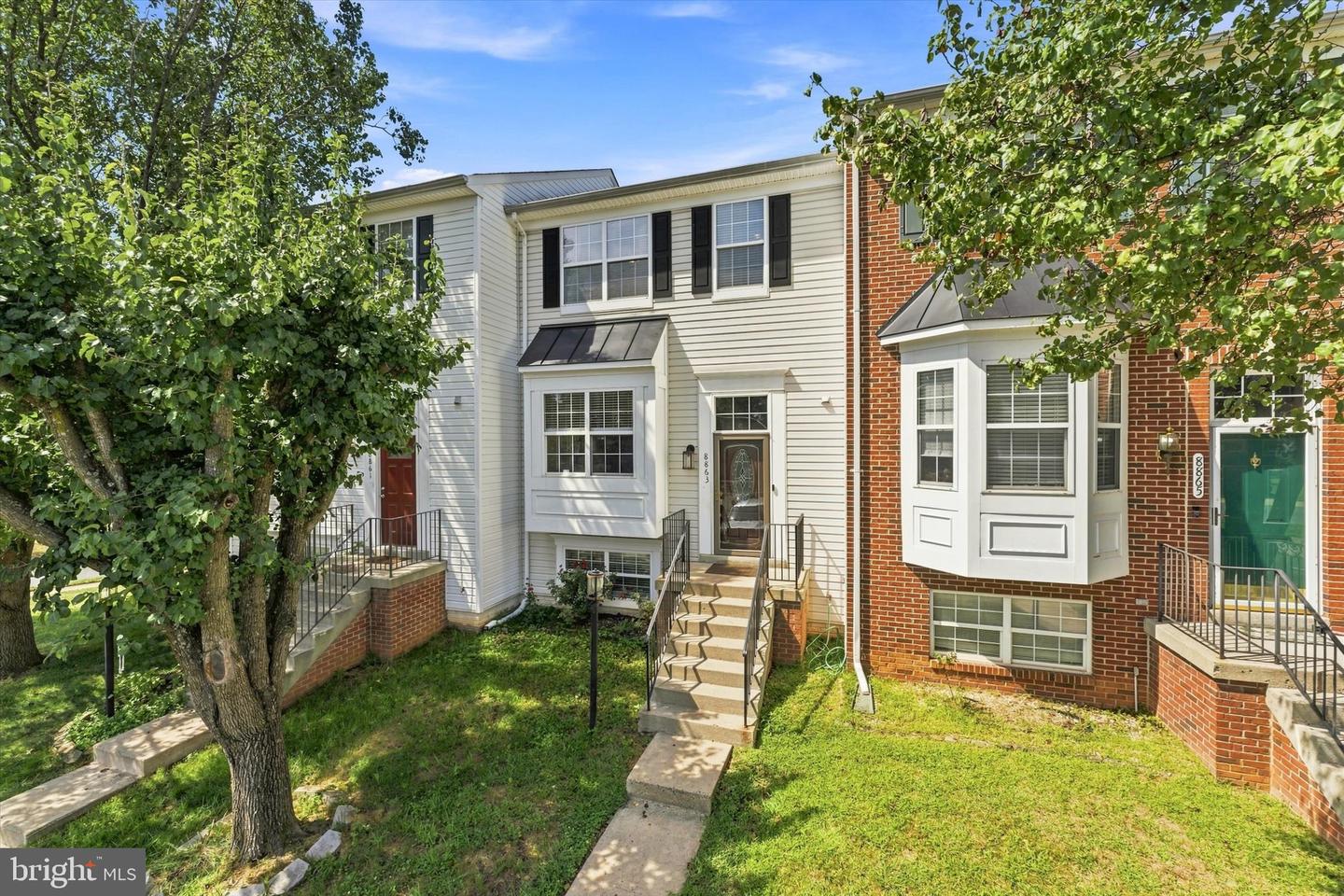 8863 DUNSTABLE LOOP Property Photo 1